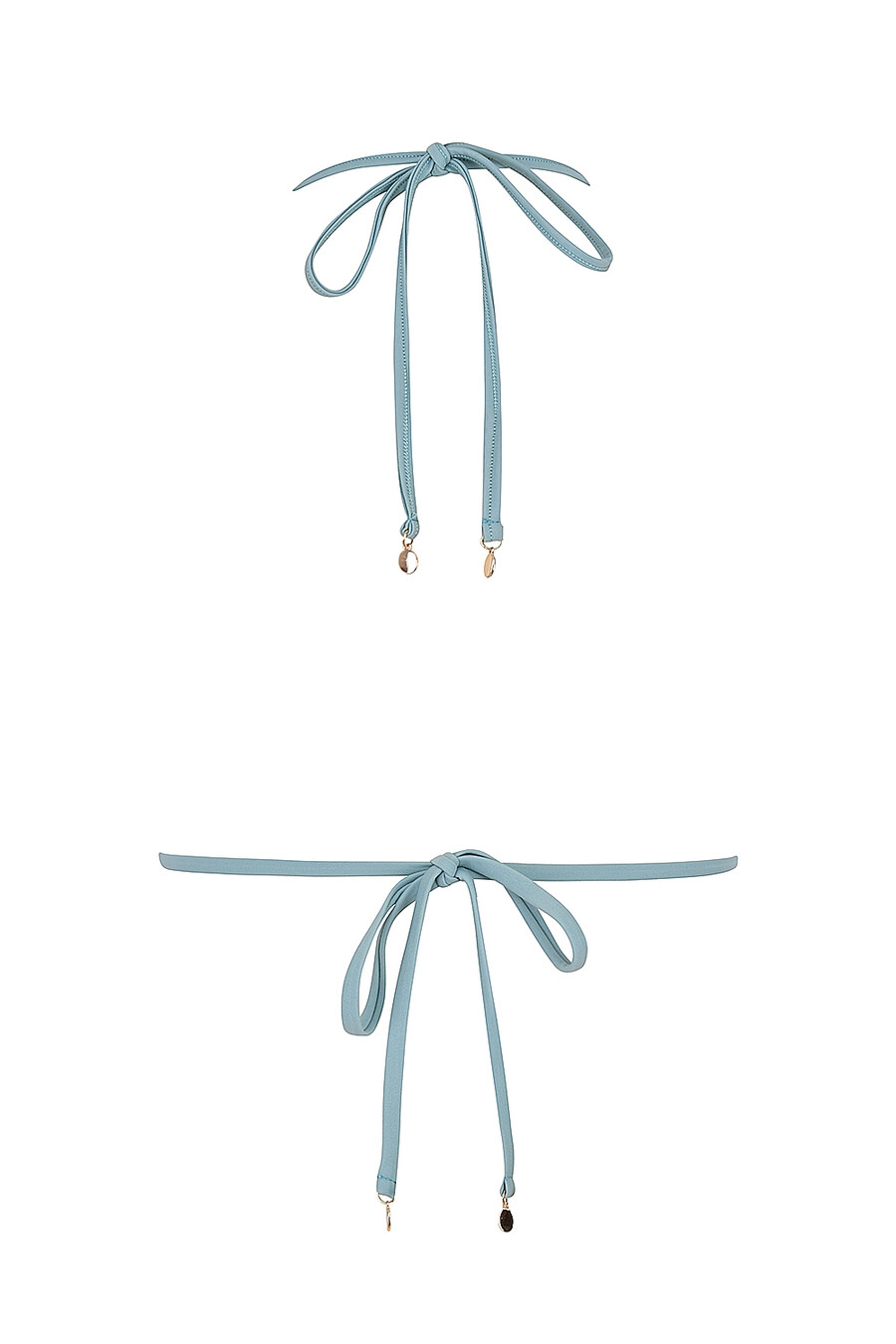 blaues triangel-bikini-oberteil mit paisley-muster