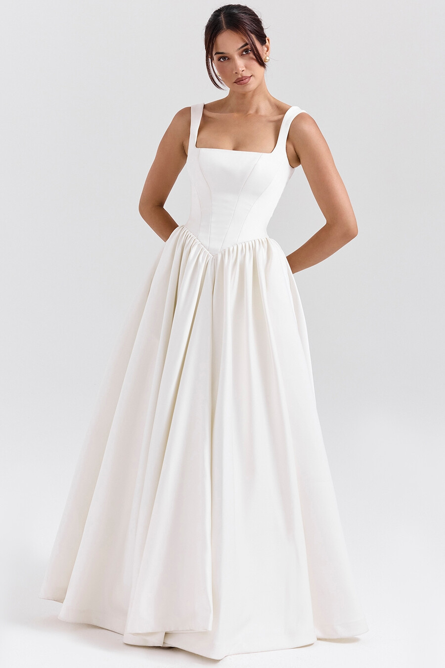 brautkleid aus elfenbeinfarbenem italienischem satin mit korsett