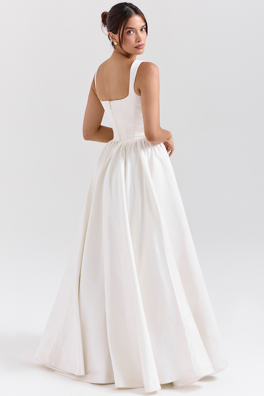 brautkleid aus elfenbeinfarbenem italienischem satin mit korsett