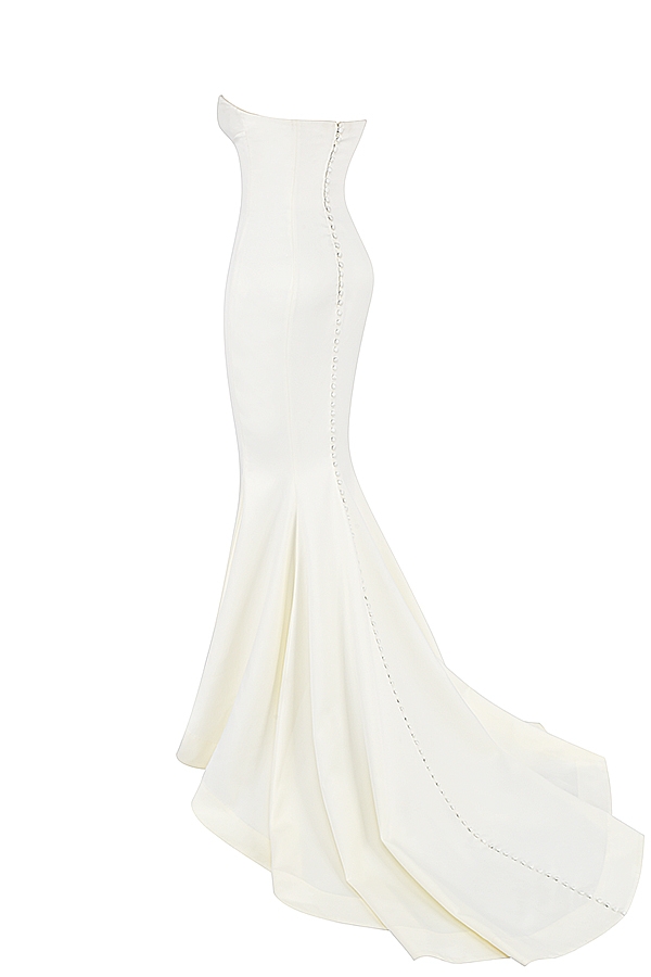elfenbeinfarbenes trägerloses brautkleid aus satin