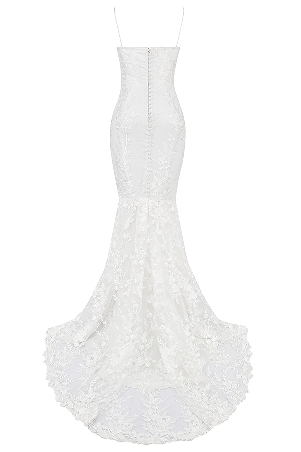 brautkleid aus weißer spitze