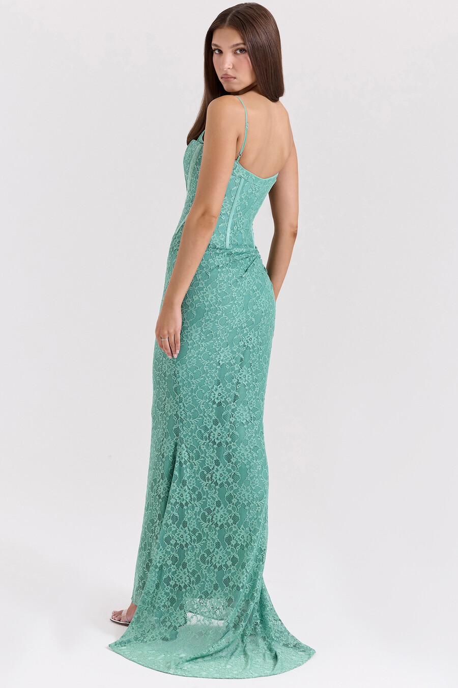 jadefarbenes maxikleid aus spitzenkorsett