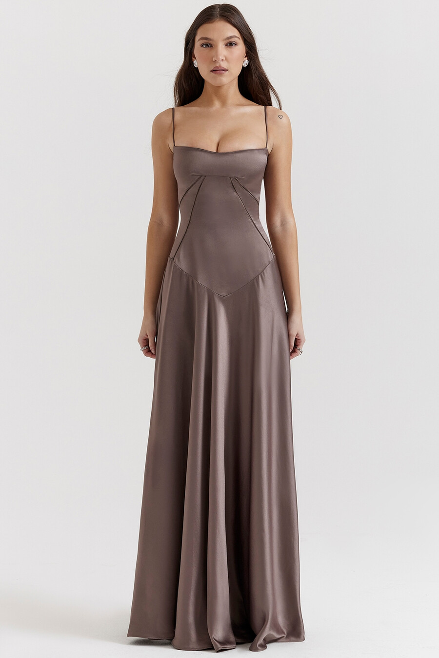 rauchfarbenes maxikleid mit schnürung