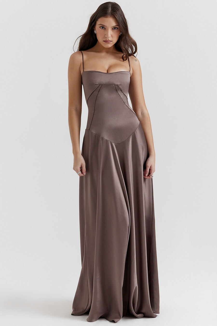 rauchfarbenes maxikleid mit schnürung