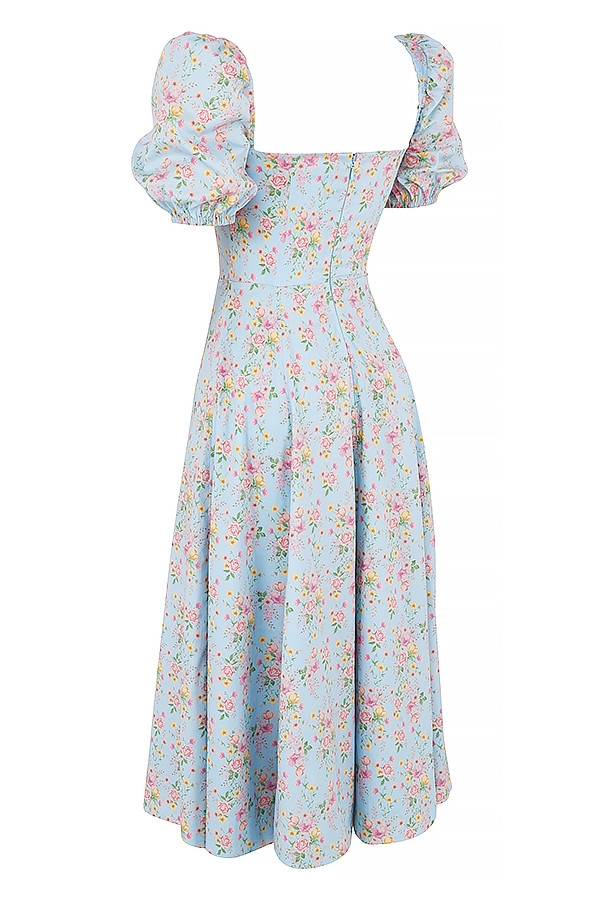 blaues vintage-midikleid mit blumenmuster und puffärmeln