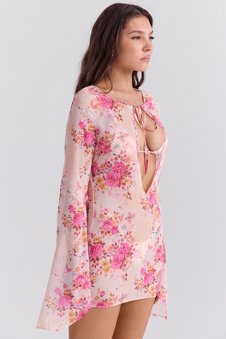 strandkleid mit blumenmuster