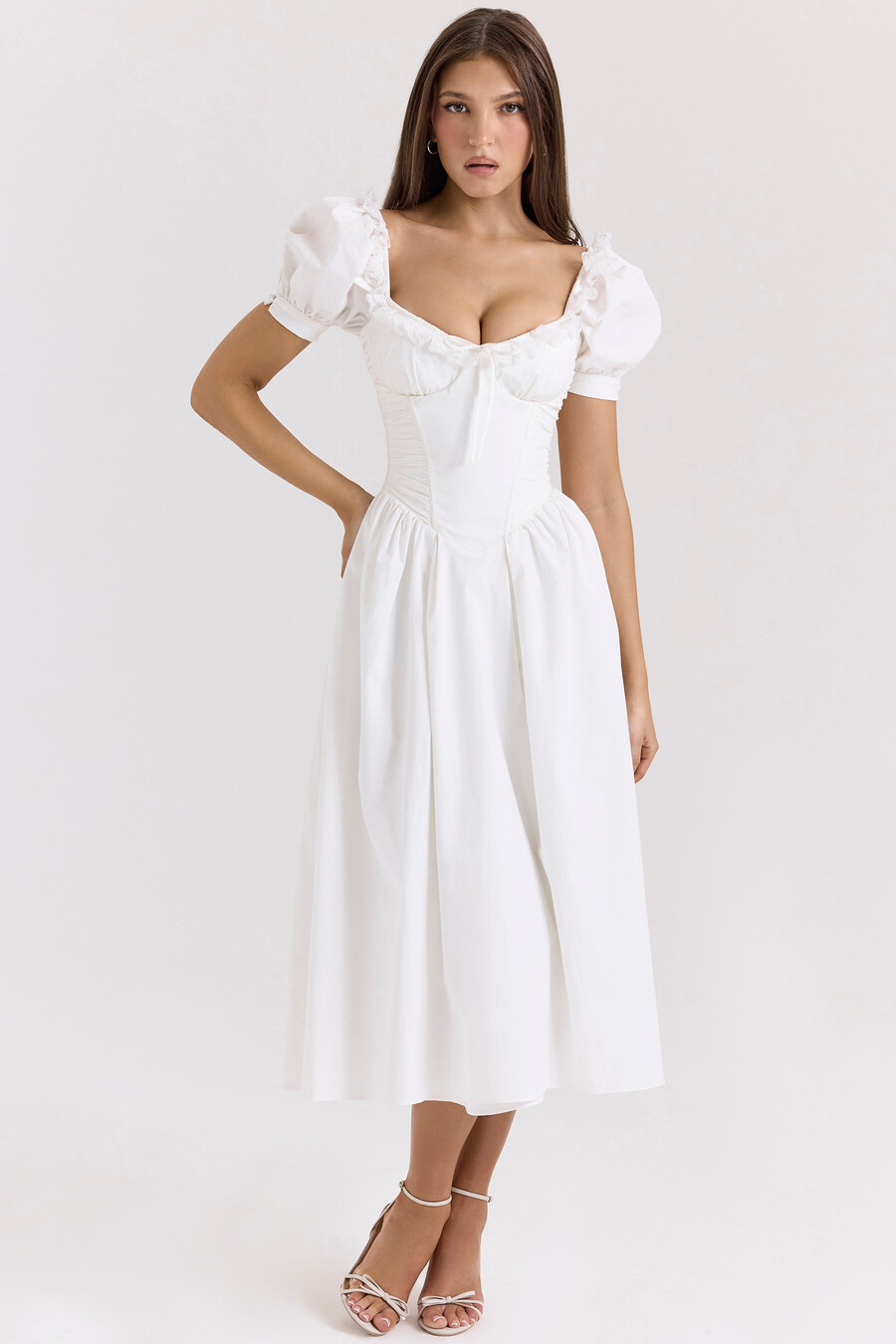 weißes midikleid aus stretch-baumwolle mit puffärmeln