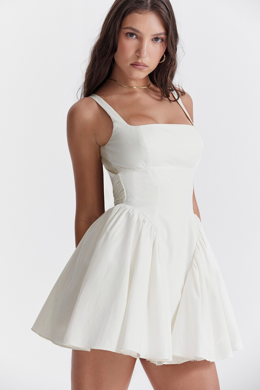 minikleid aus elfenbeinfarbenem baumwollstoff mit schleife