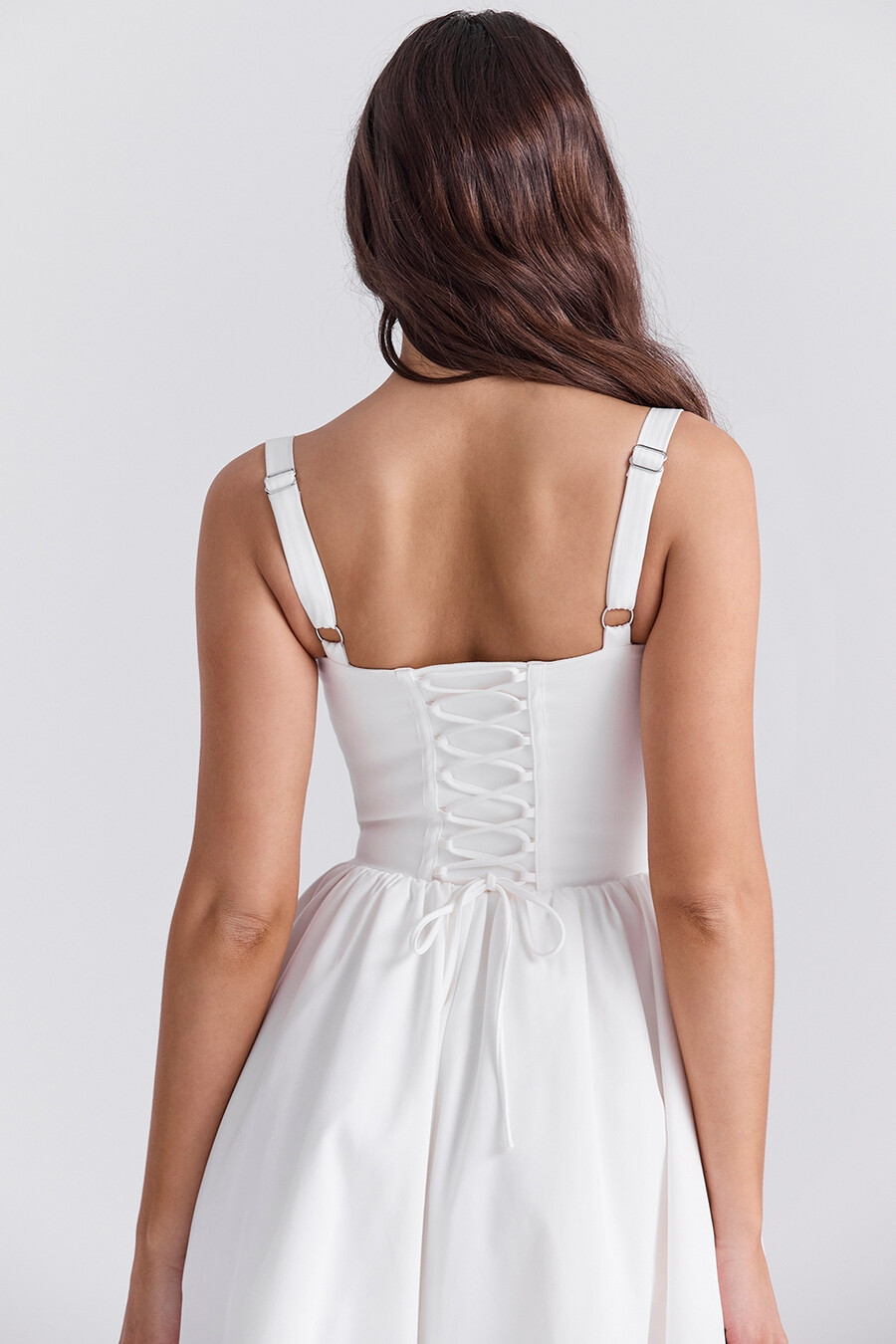 weißes korsett-midikleid