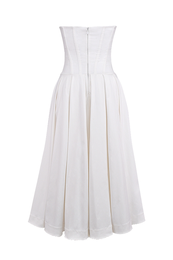 weißes trägerloses midikleid