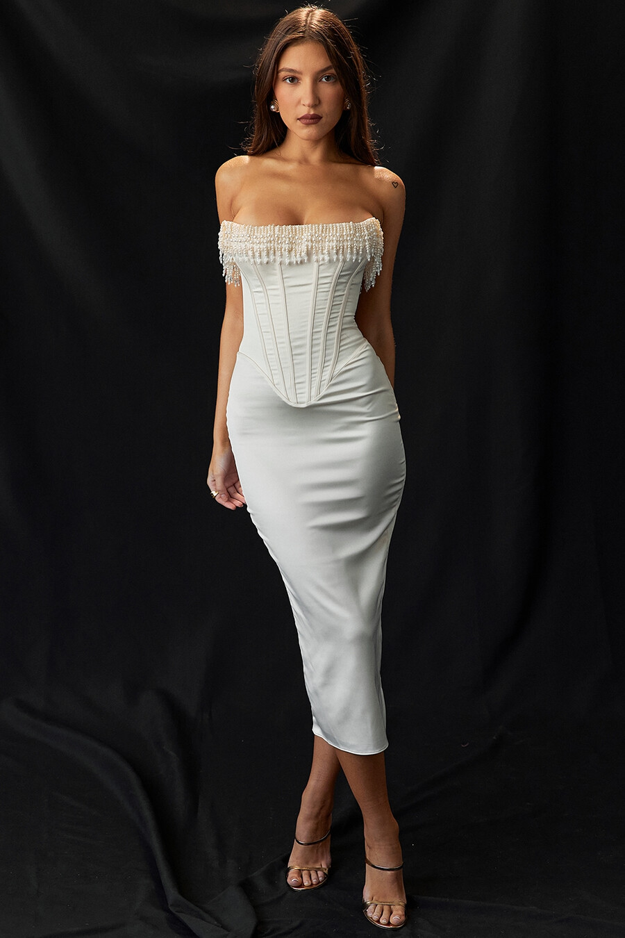 vintage cremefarbenes verziertes trägerloses kleid