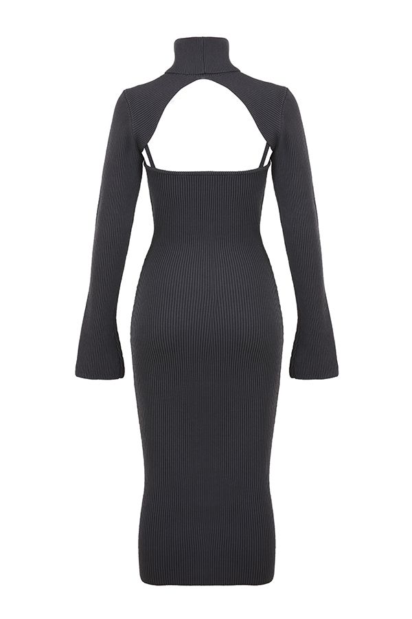 anthrazitfarbenes strick-midikleid