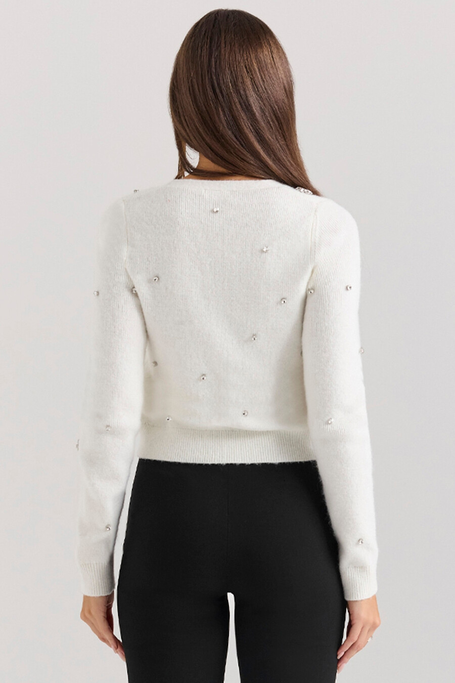 elfenbeinfarbene weiche mohair-strickjacke mit verzierungen