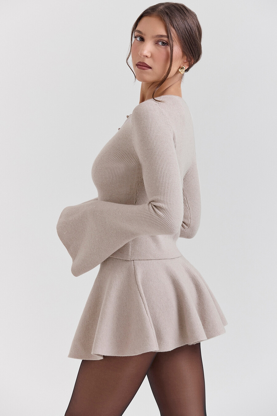langarm-strickjacke aus wolle und kaschmir in beige