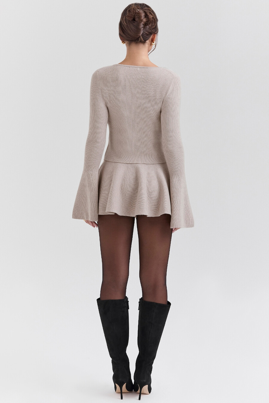 langarm-strickjacke aus wolle und kaschmir in beige