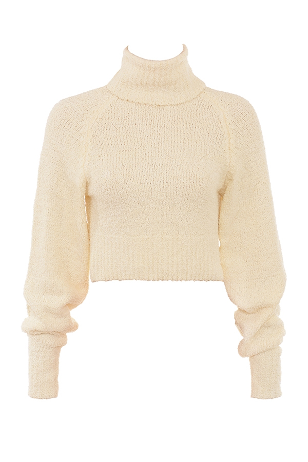 cremefarbener weicher bouclé-strickpullover in kurzem schnitt