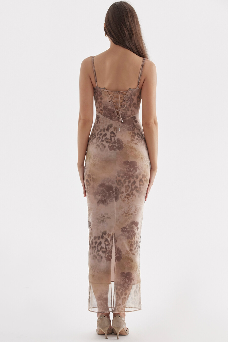 cremefarbenes maxikleid mit blumenmuster