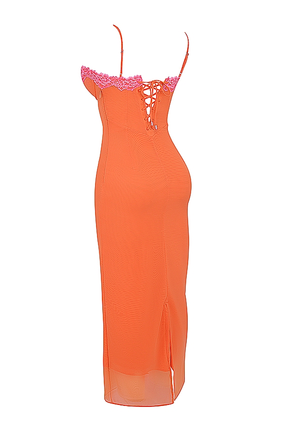 flammenorangefarbenes maxikleid