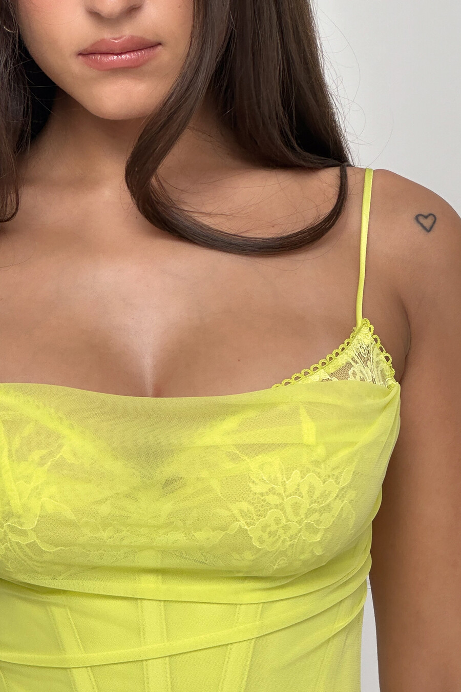 limettengrünes korsett-maxikleid