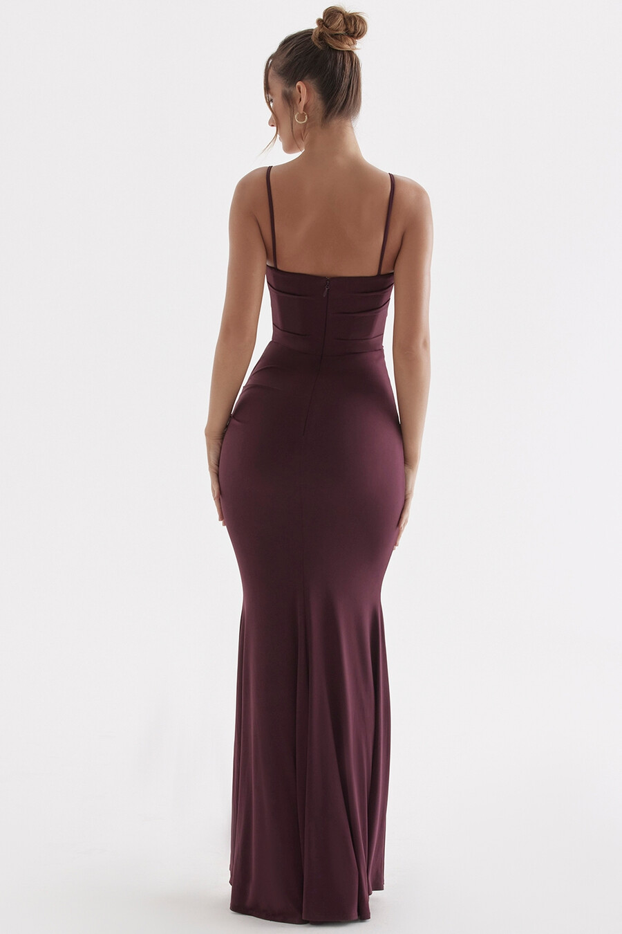 dunkelkirschrotes korsett-maxikleid