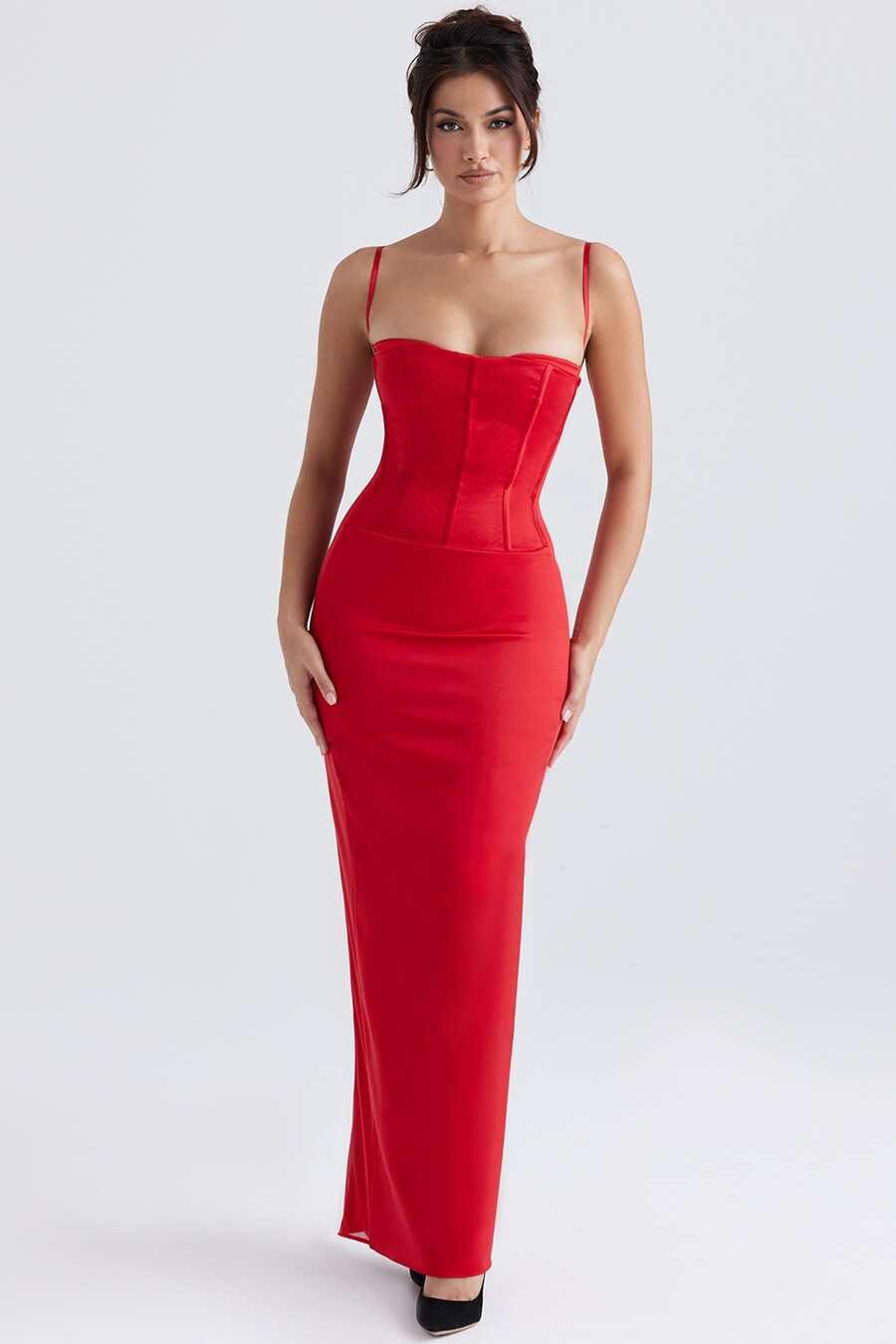 rotes satin-korsett-maxikleid