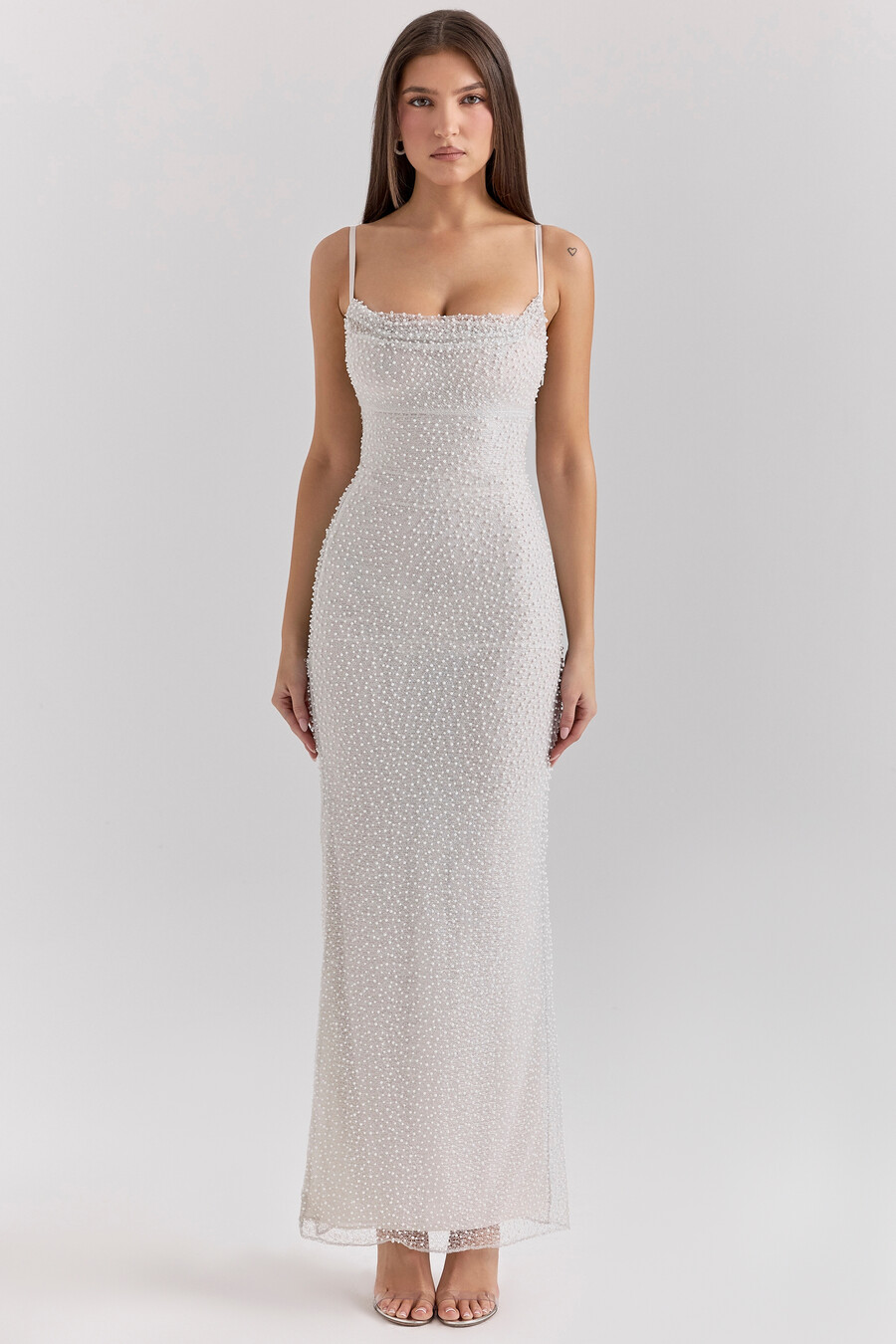 silbernes perlenbesetztes maxikleid