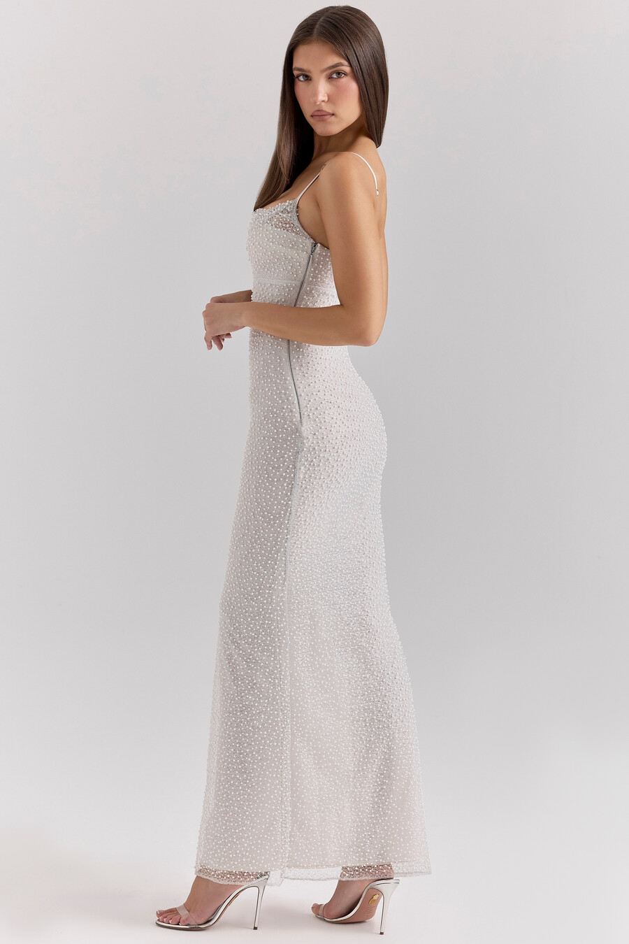 silbernes perlenbesetztes maxikleid