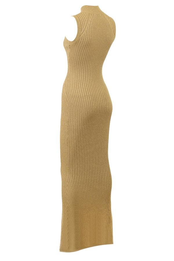 goldfarbenes geripptes maxikleid mit metallic-effekt