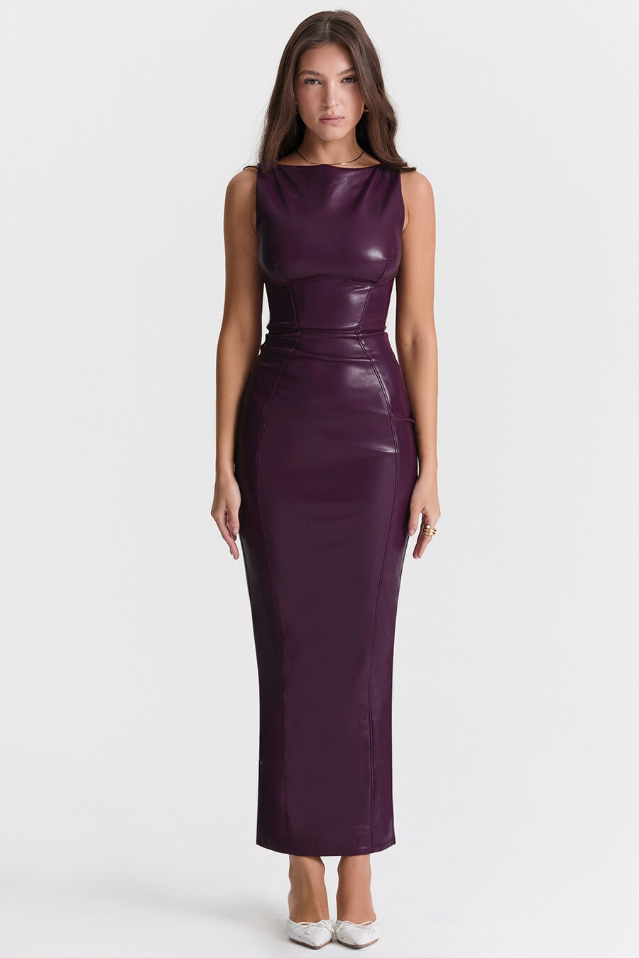 merlotfarbenes maxikleid aus veganem leder
