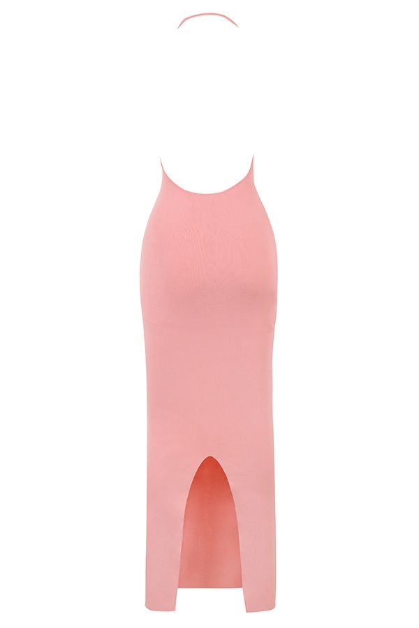 aprikosenfarbenes maxikleid mit tiefem ausschnitt