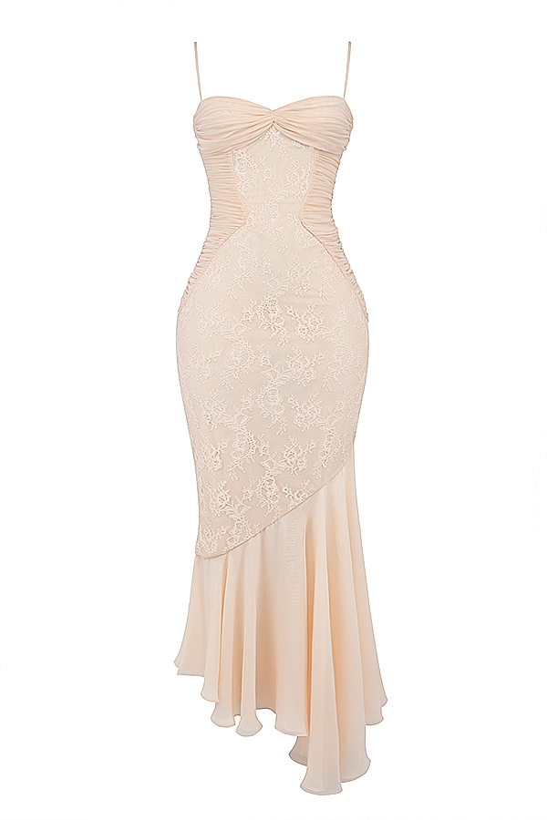 kleid aus vanille-chiffon und spitze