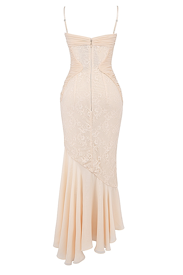 kleid aus vanille-chiffon und spitze