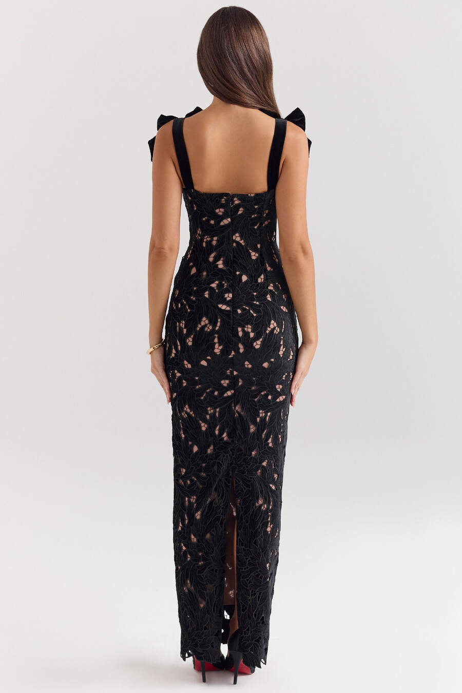 schwarzes maxikleid aus samt und spitze