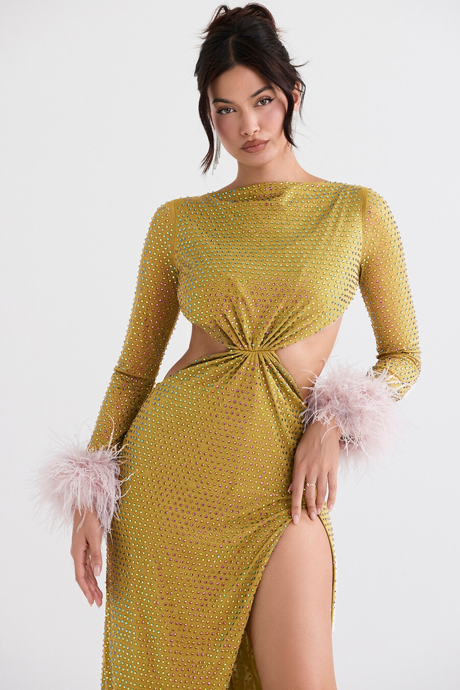 chartreusefarbenes kristallisiertes maxikleid