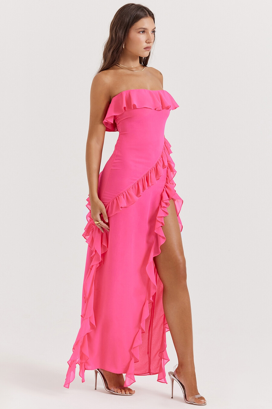 fuchsiafarbenes rüschen-maxikleid
