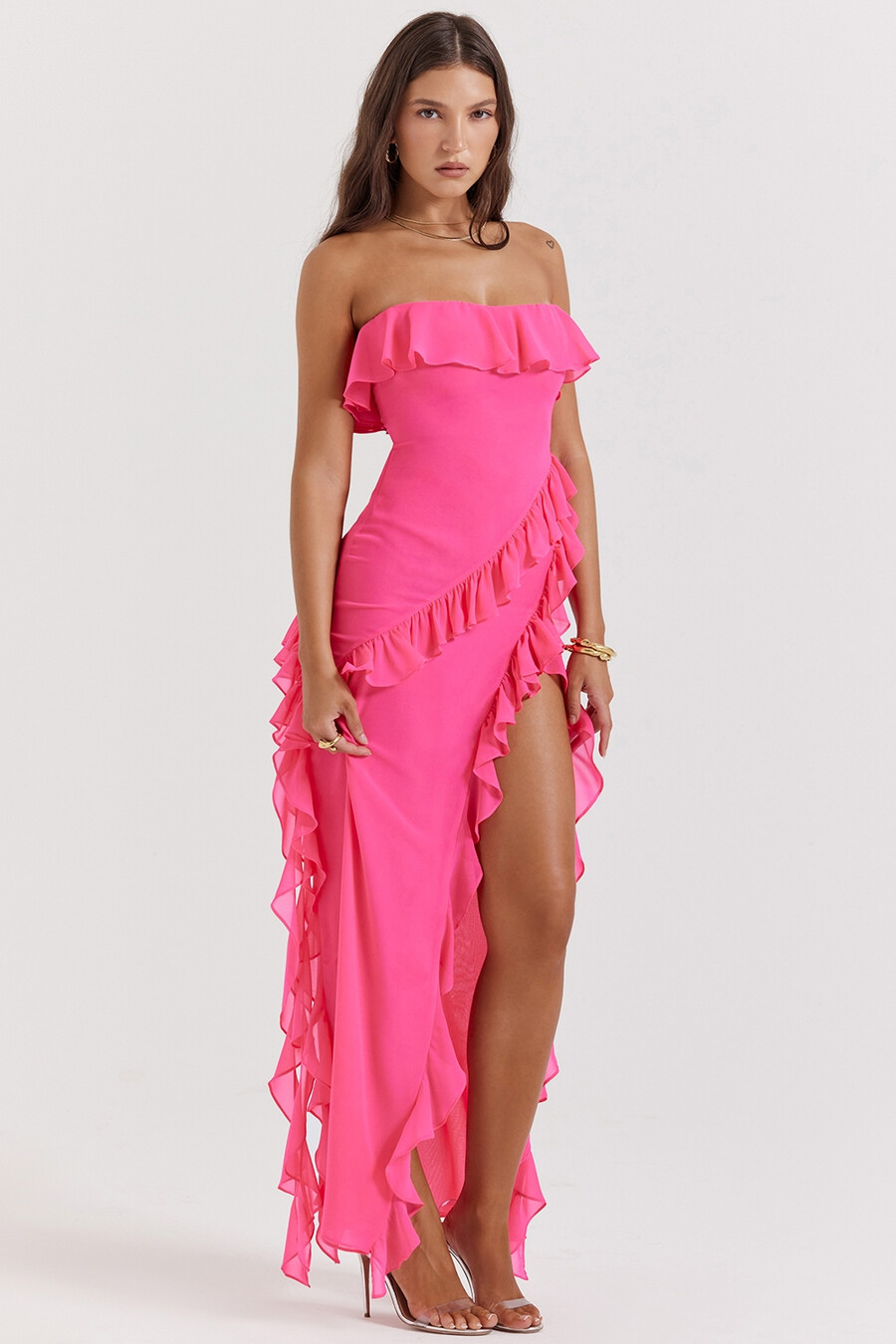 fuchsiafarbenes rüschen-maxikleid