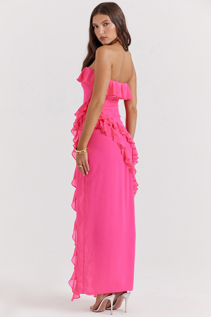 fuchsiafarbenes rüschen-maxikleid