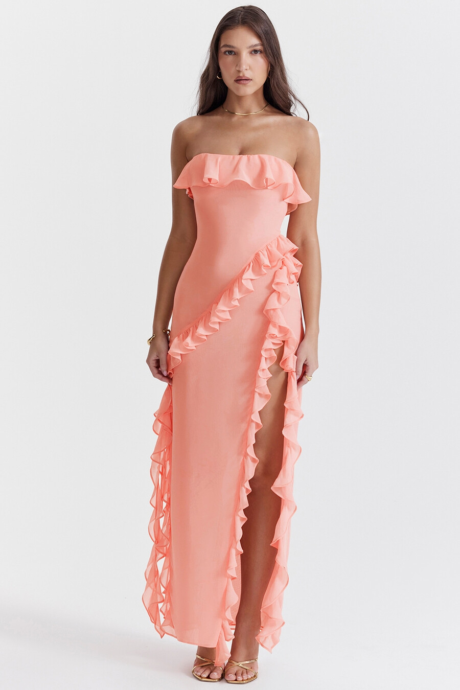 aprikosenfarbenes rüschen-maxikleid
