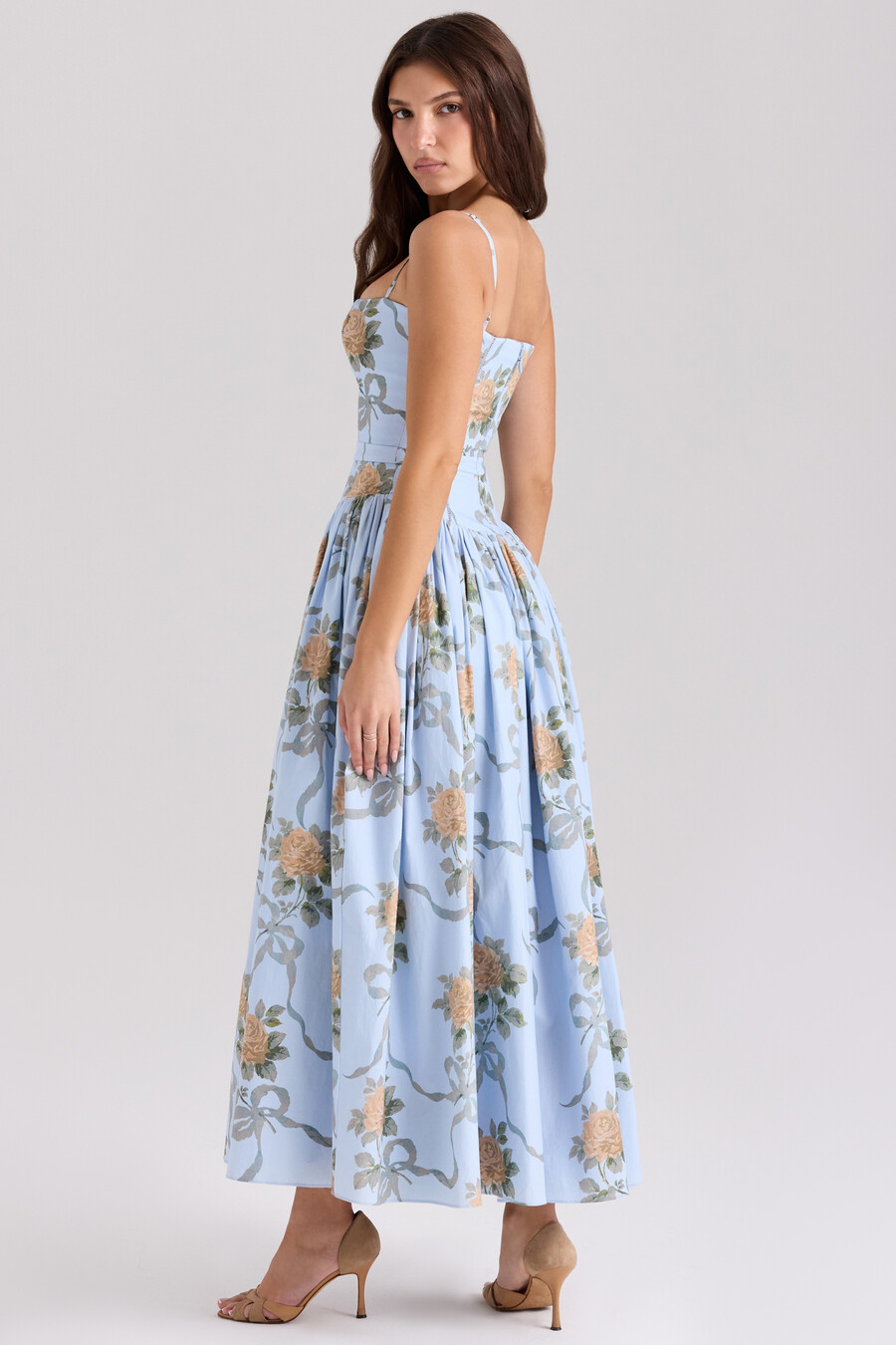 blaues midi-sommerkleid aus baumwolle mit vintage-rosenmuster