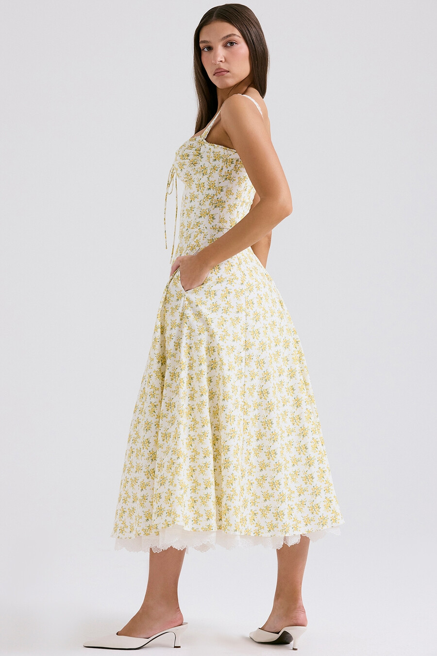 weißes bustierkleid aus baumwolle mit vintage-blumenmuster