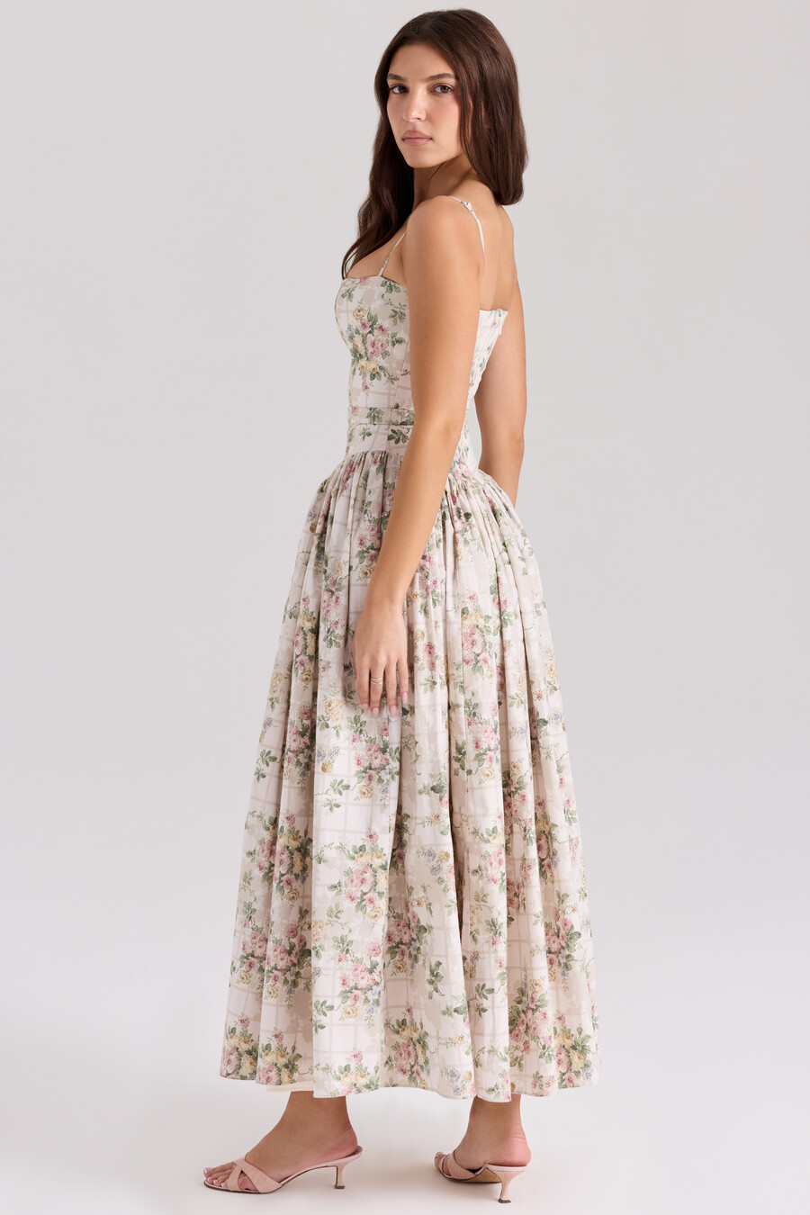 cremefarbenes geblümtes baumwoll-midikleid