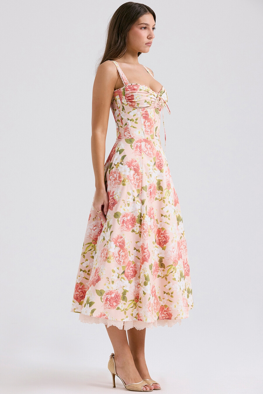 sommerkleid aus baumwolle mit rosa pfingstrosenmuster und bustier-design