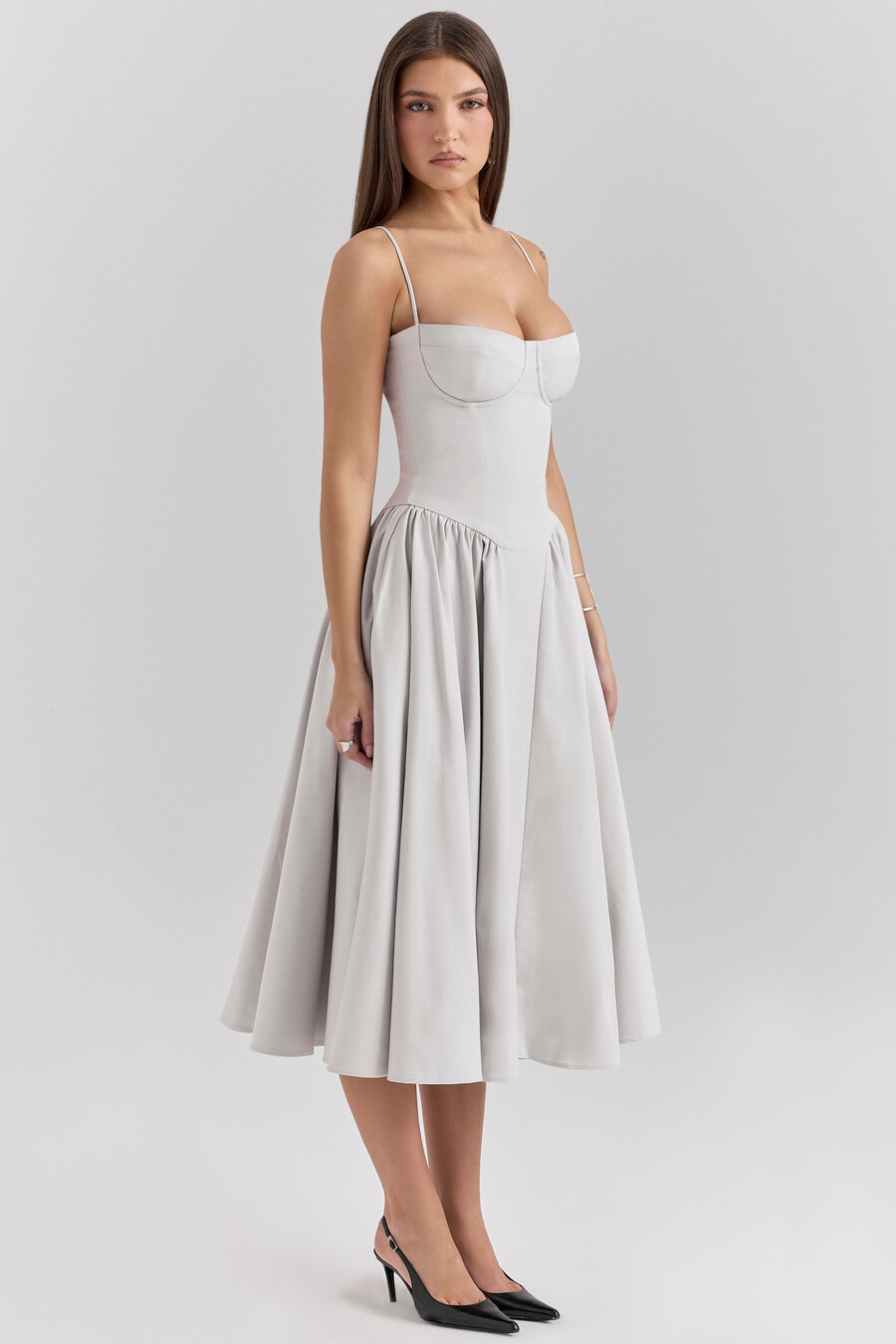 taubengraues korsett-midikleid