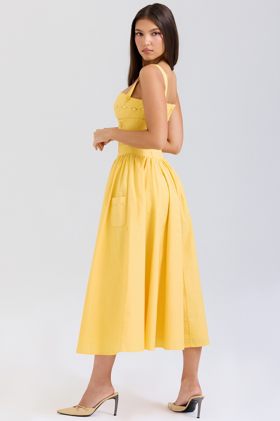 aprikosenfarbenes baumwoll-midikleid