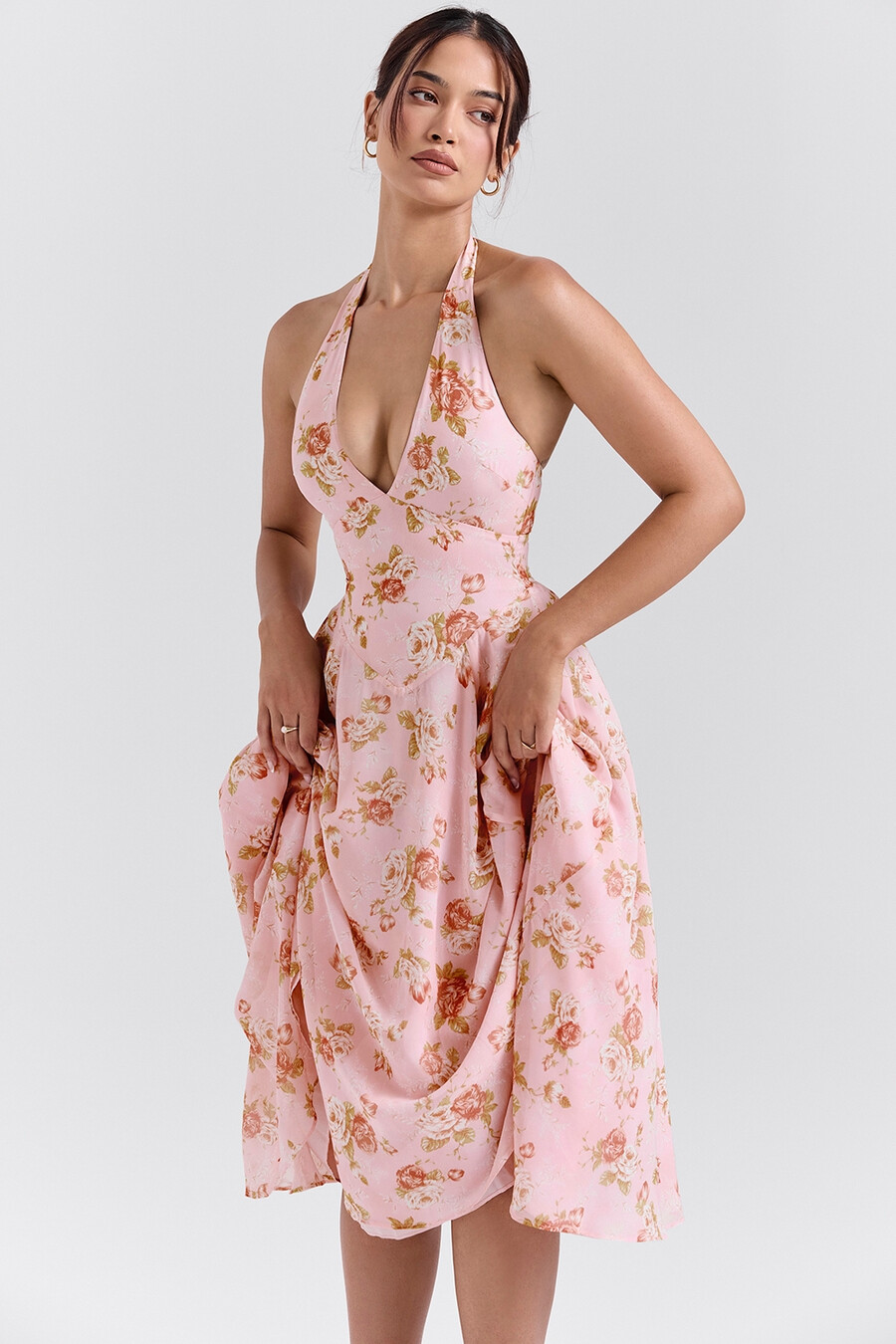 englisches vintage-sommerkleid aus georgette mit rosenmuster und neckholder