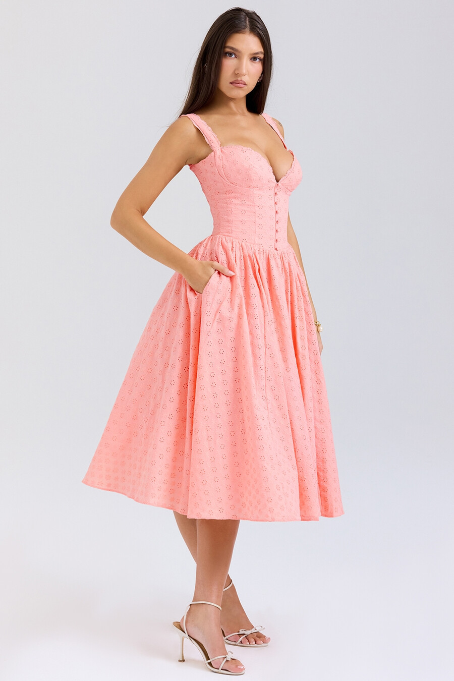 pfirsich-broderie-anglais-midi-sommerkleid