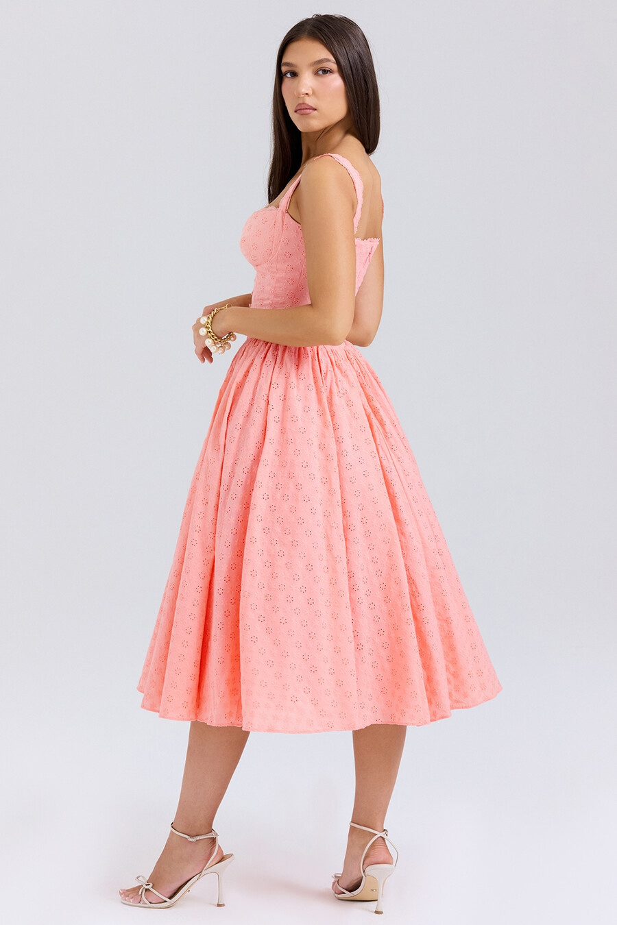 pfirsich-broderie-anglais-midi-sommerkleid