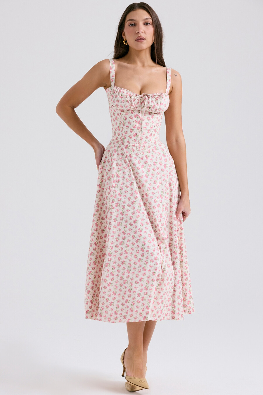 weißes baumwoll-bustierkleid mit rosenknospenmuster