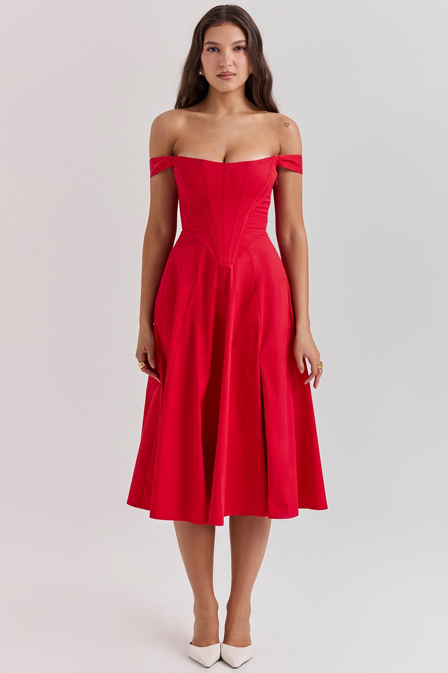 scharlachrotes midi-sommerkleid