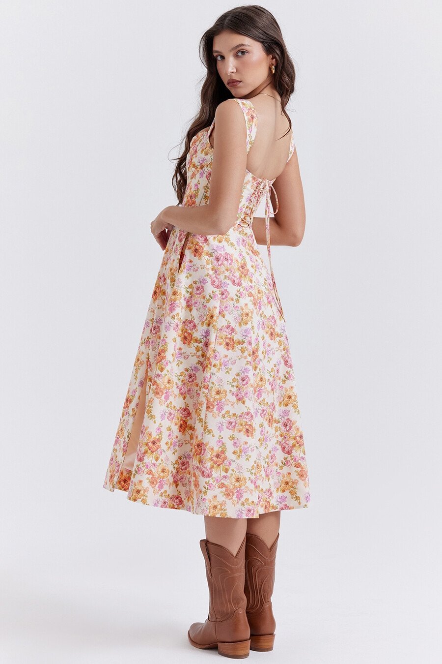 elfenbeinfarbenes geblümtes midi-sommerkleid